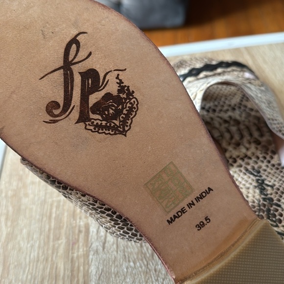 Free People sandals Saturday Slide Snake Size 9.5 NEW - Picture 5 of 6
